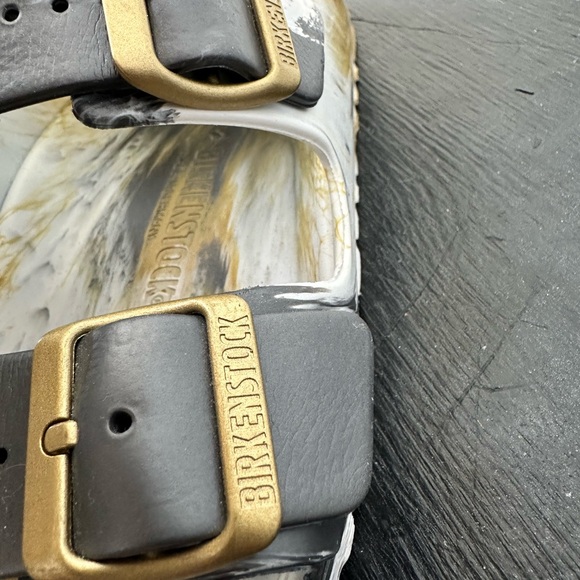 Birkenstock Adults Sz 40 Women’s 9-9.5 / Mens 7-7.5 Sandals SOLD OUT EVERYWHERE - Picture 6 of 10